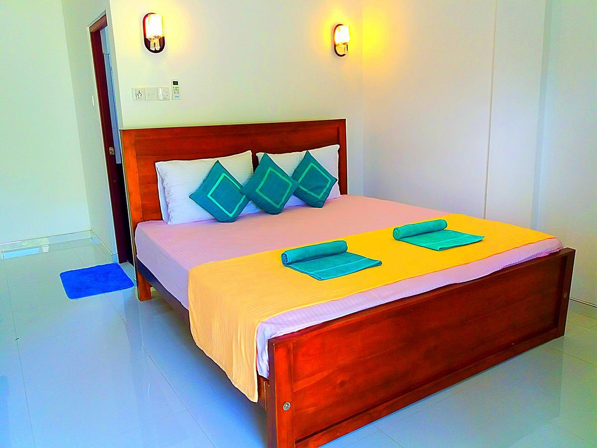 A&B Resort Negombo Kudapaduwa Dış mekan fotoğraf