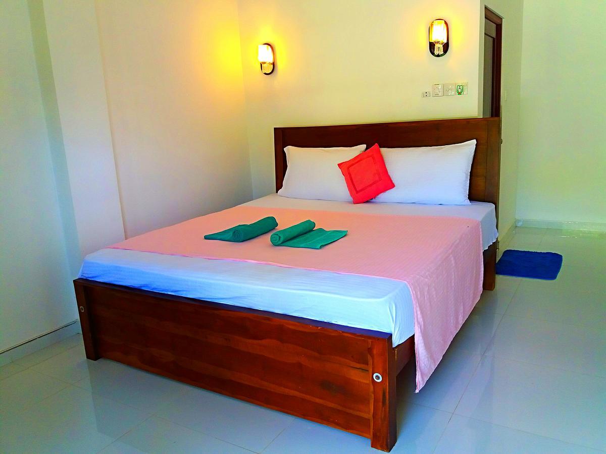 A&B Resort Negombo Kudapaduwa Dış mekan fotoğraf