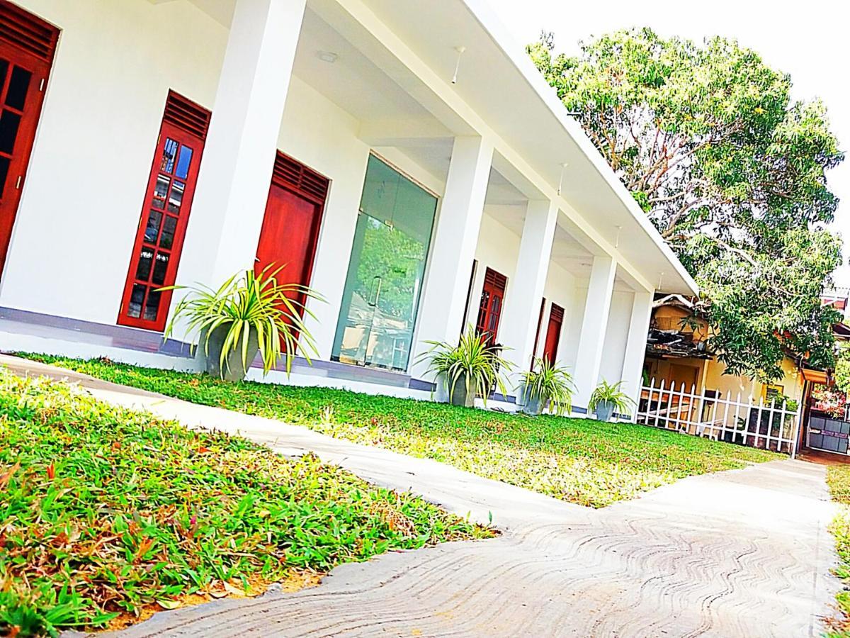 A&B Resort Negombo Kudapaduwa Oda fotoğraf